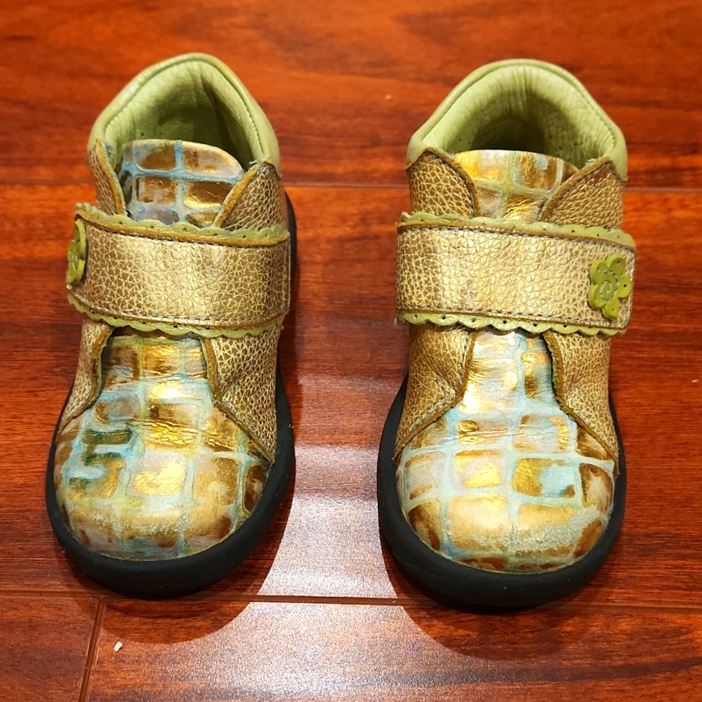 Umi Girls Boots size 21